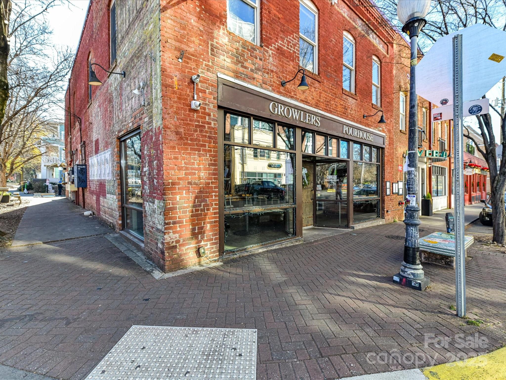 Fat City Condominium - Residential