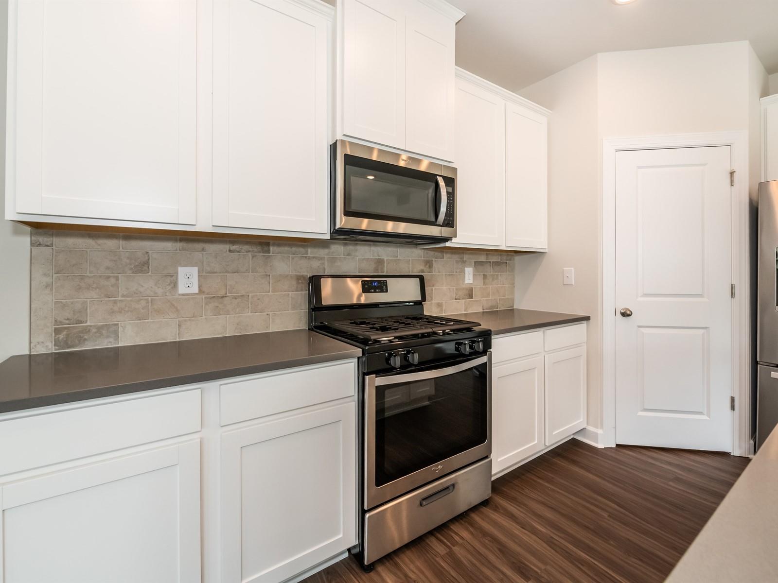 Larkhaven Hills - Residential Lease