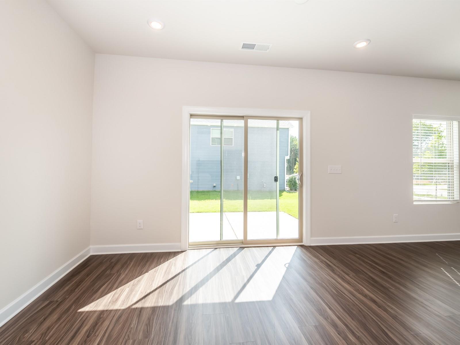 Larkhaven Hills - Residential Lease