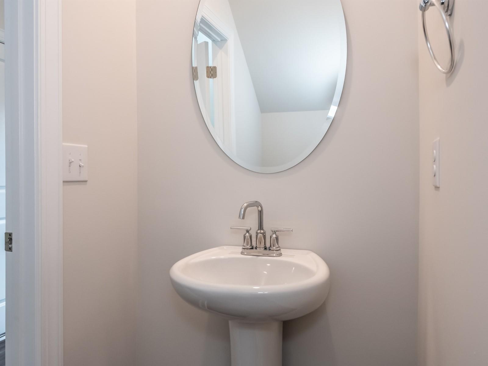 Larkhaven Hills - Residential Lease