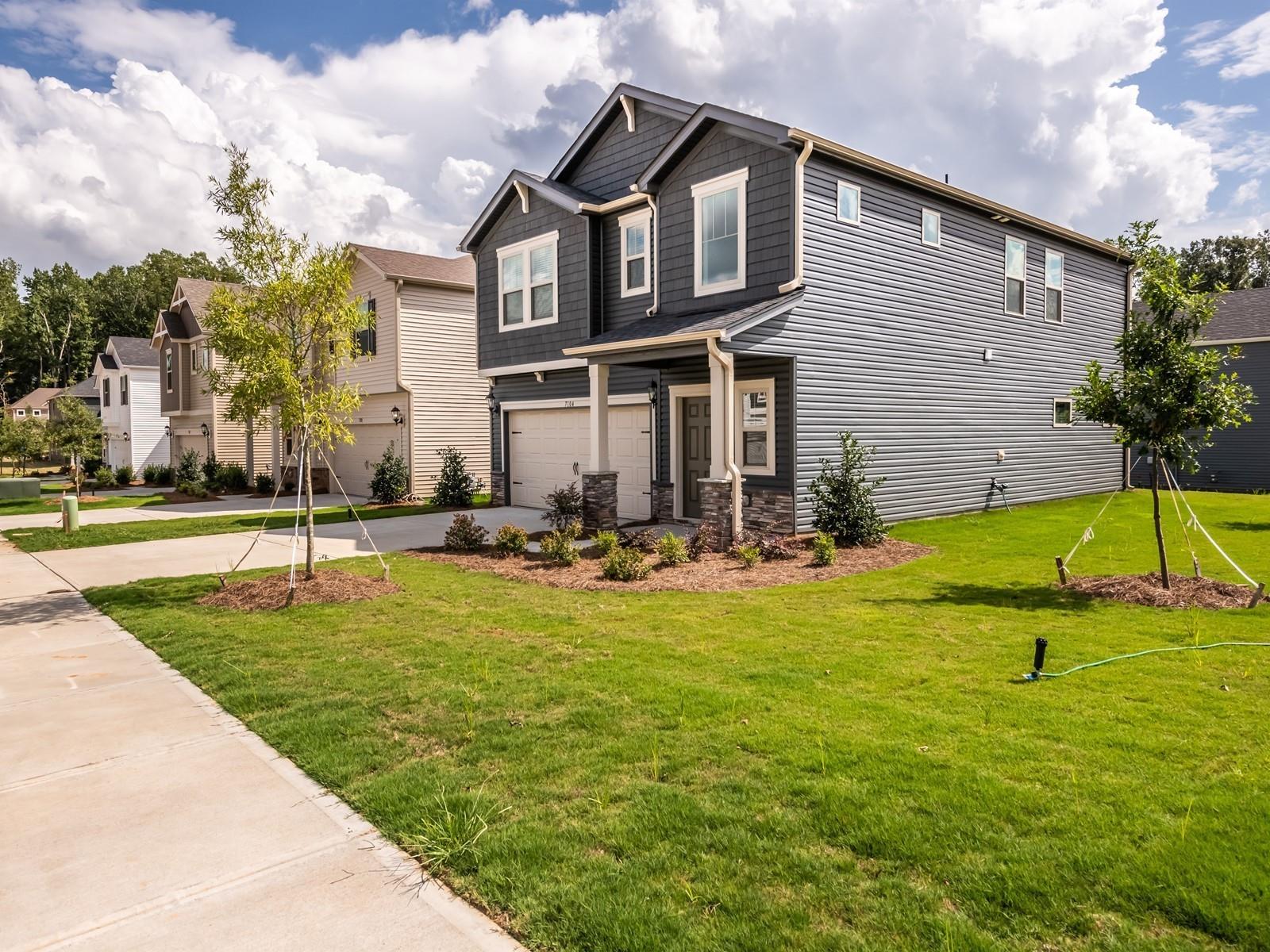 Larkhaven Hills - Residential Lease