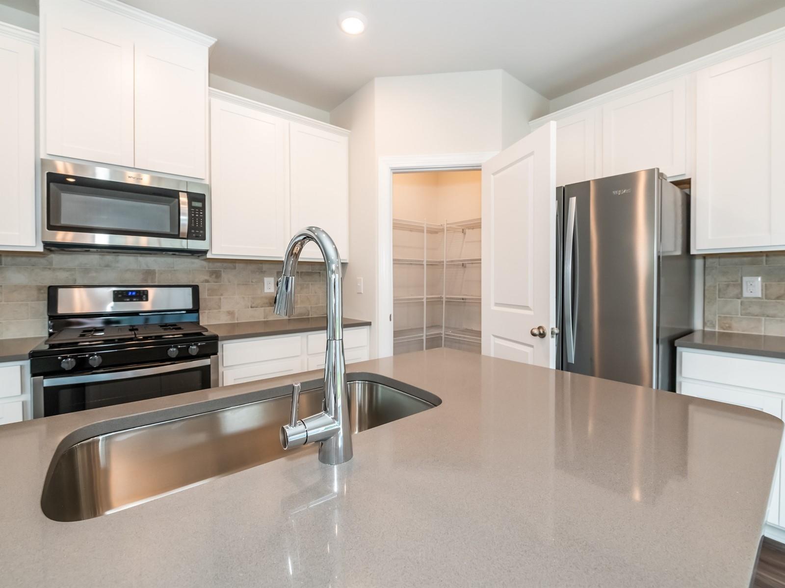 Larkhaven Hills - Residential Lease