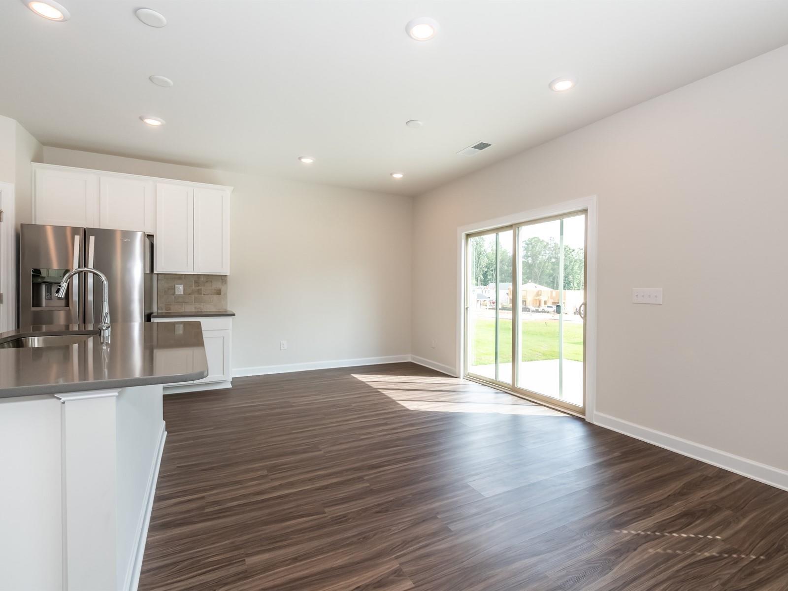 Larkhaven Hills - Residential Lease