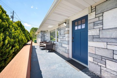 Photo of 298 Erwin Hills Road, Asheville, NC 28806 (MLS # 4367864)