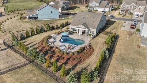1425 Lester Circle Waxhaw NC 28173