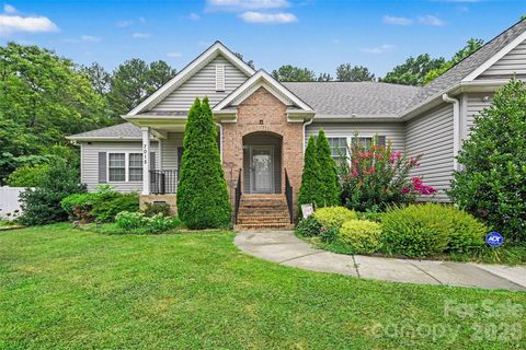 Photo of 7015 Mt Holly Huntersville Road #8, Charlotte, NC 28216 (MLS # 4398864)