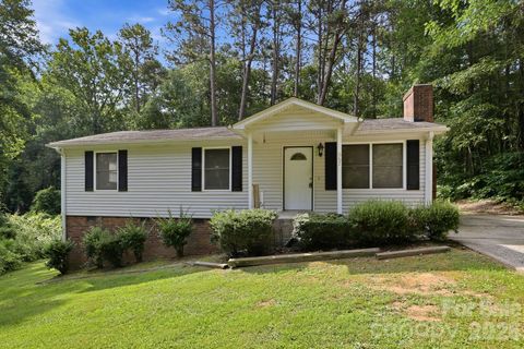 Photo of 667 Niblick Drive, Gastonia, NC 28054 (MLS # 4398942)