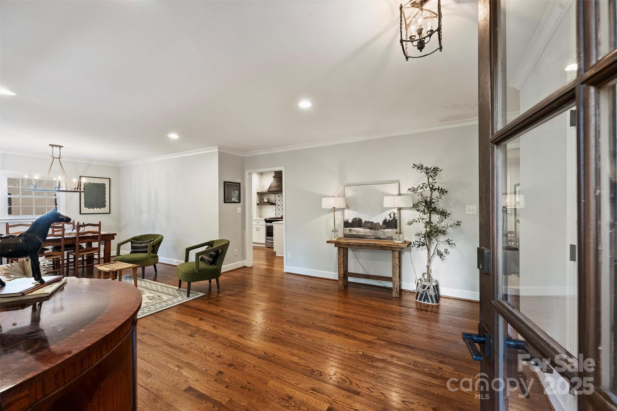 6624 Lancer Drive