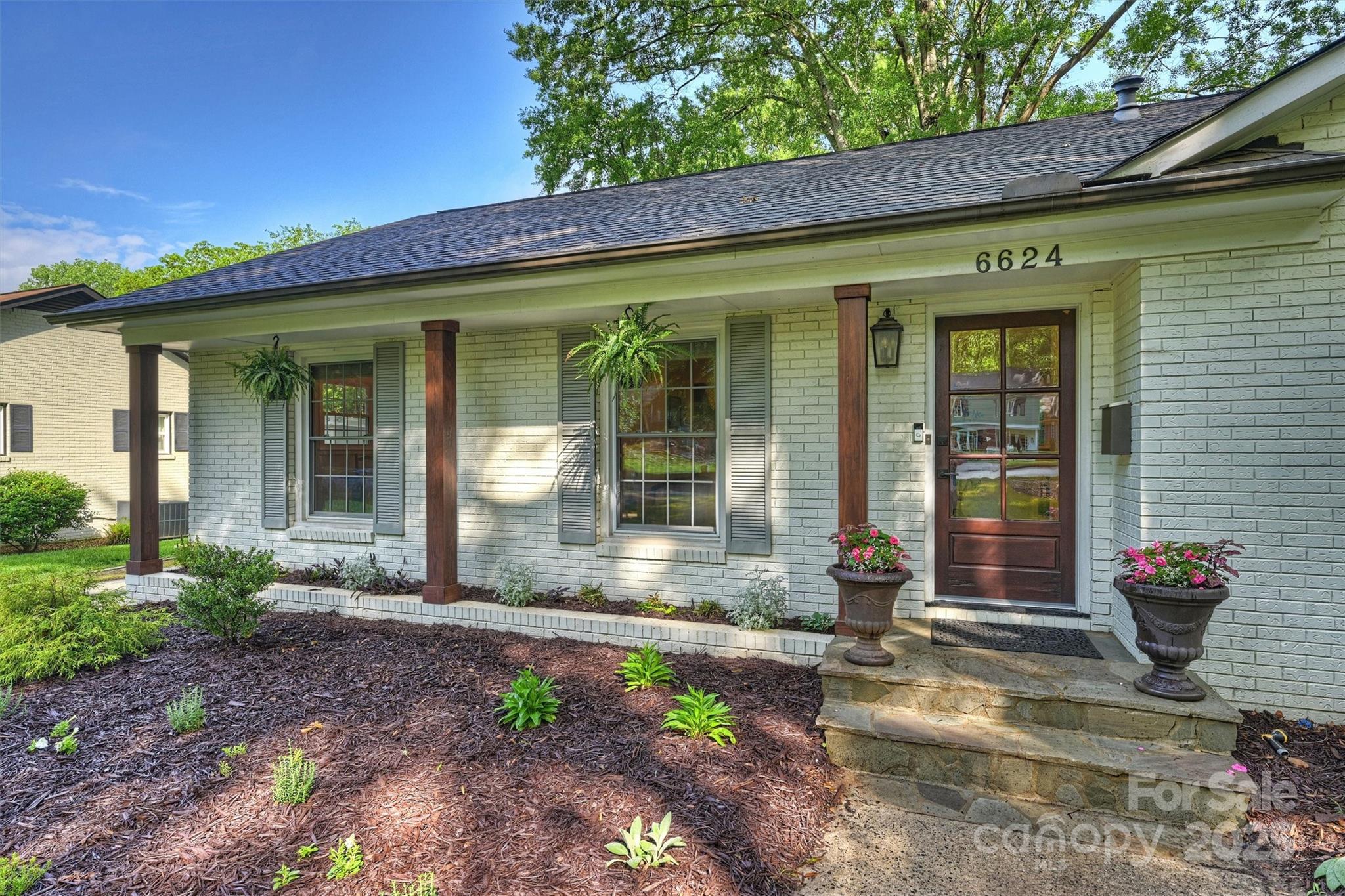 6624 Lancer Drive