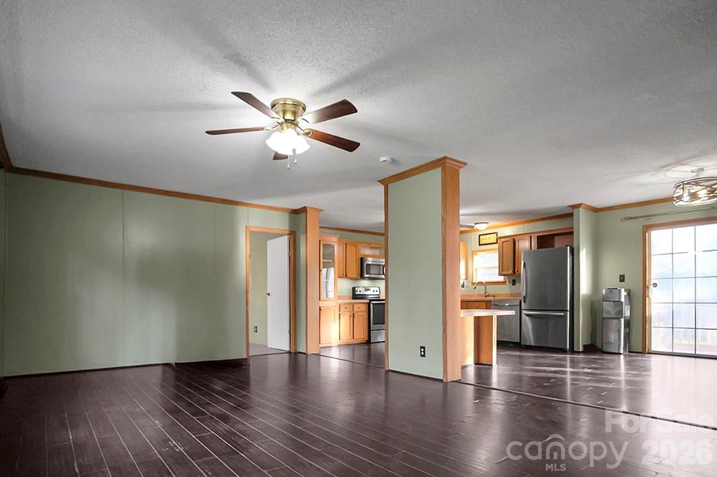 308 E Cleveland Avenue