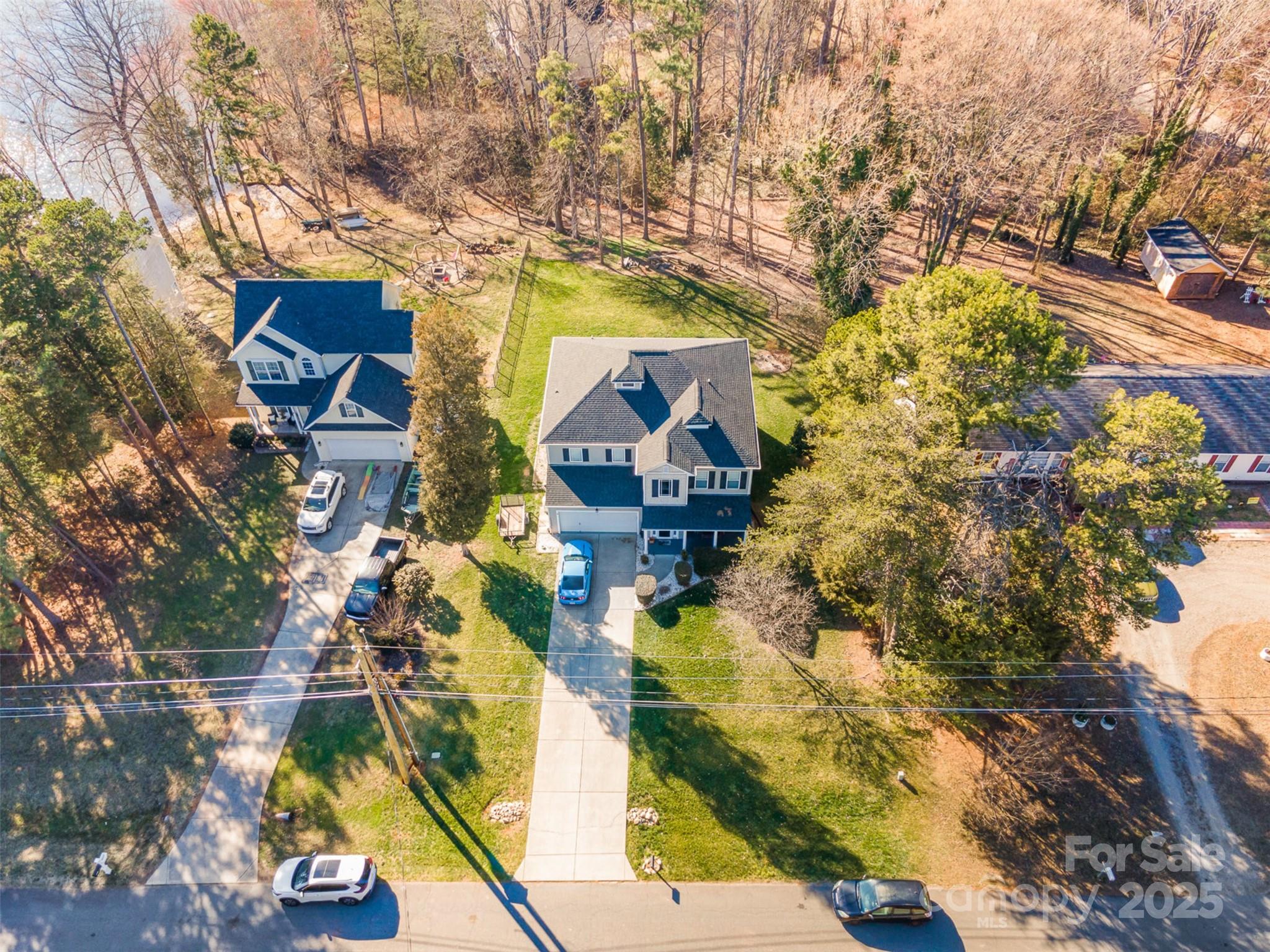 110 Hazelton Loop