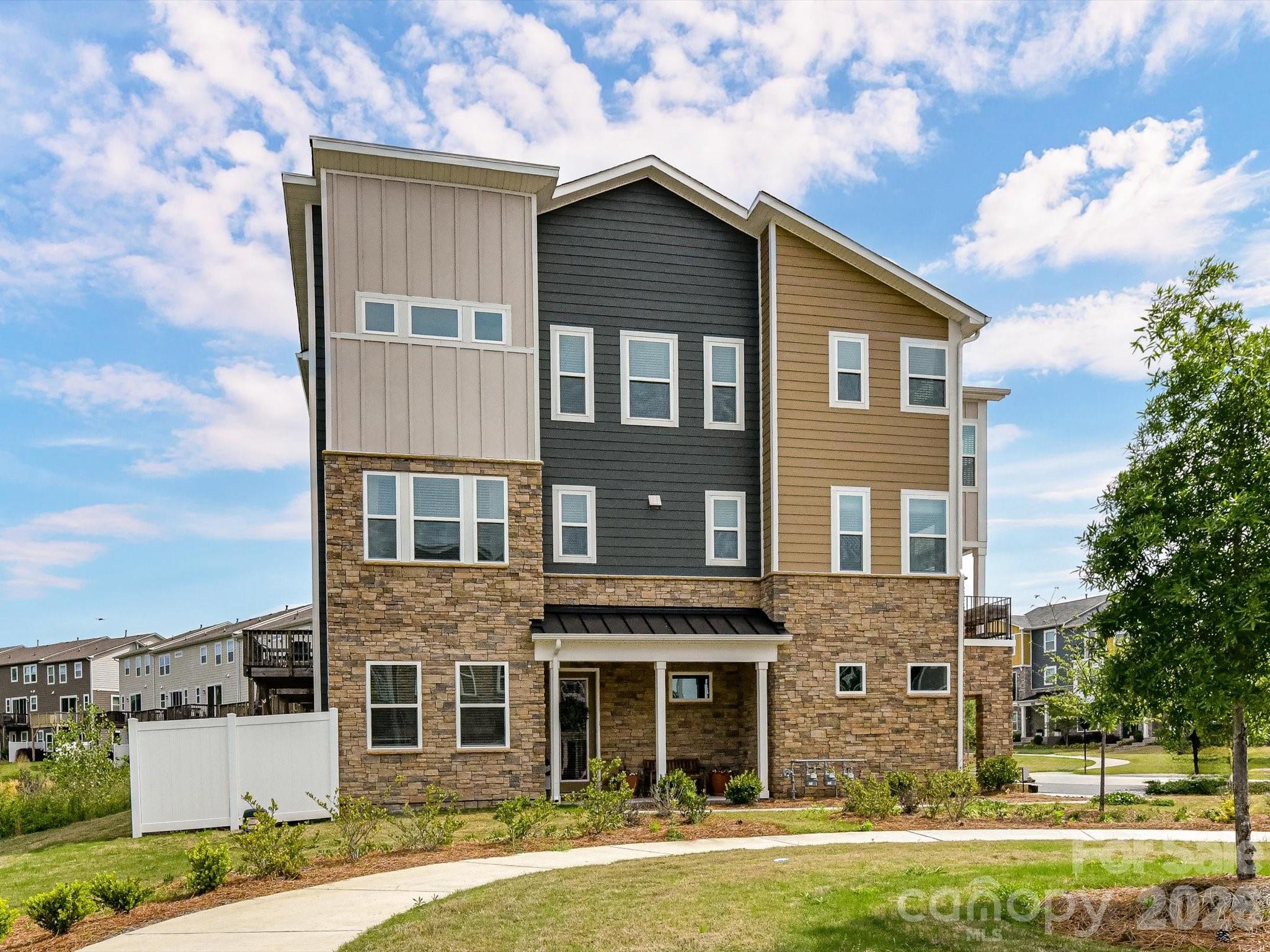 Aria at the Park - Residential