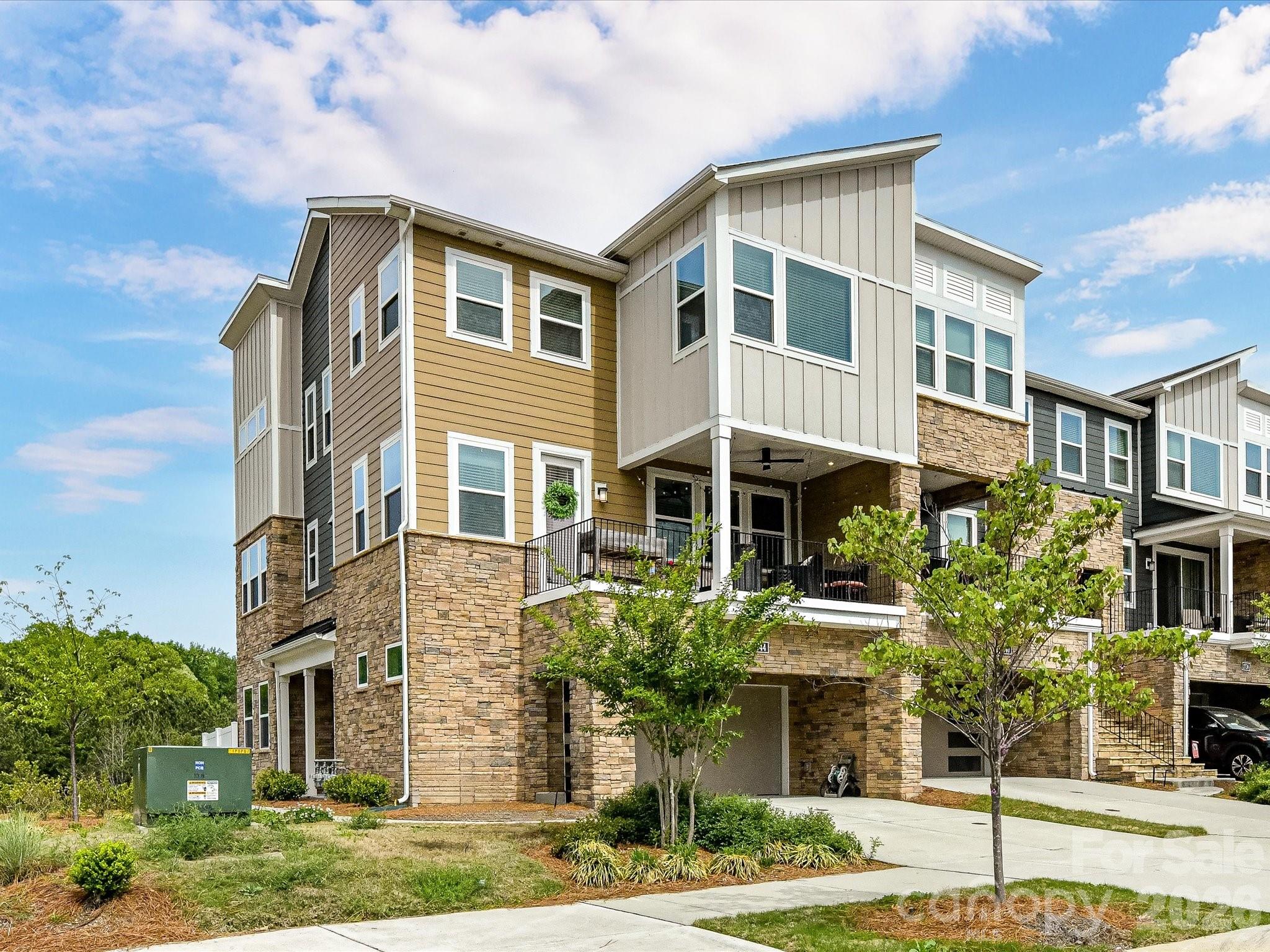 Aria at the Park - Residential