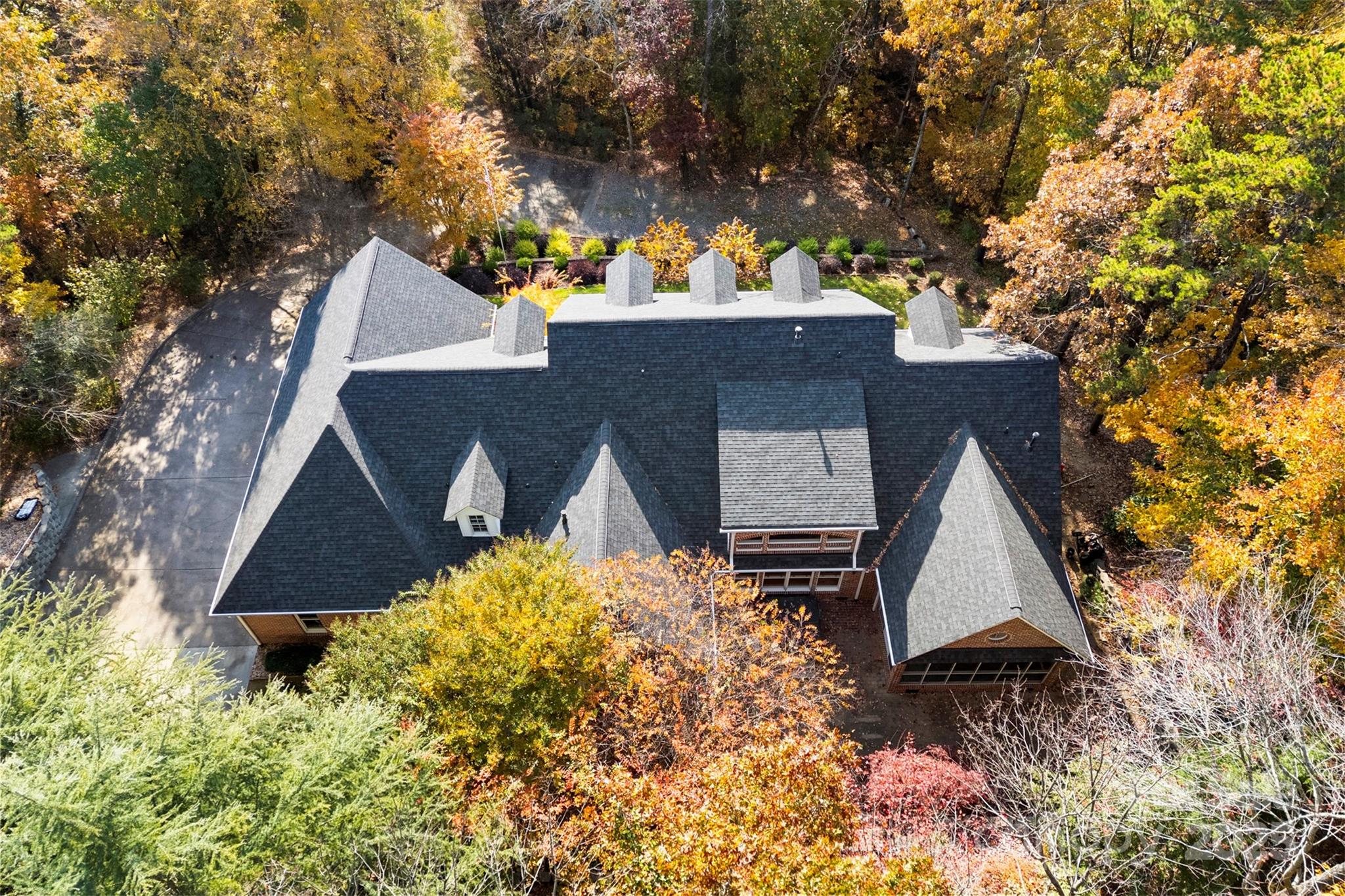 77 Bridlewood Place NE