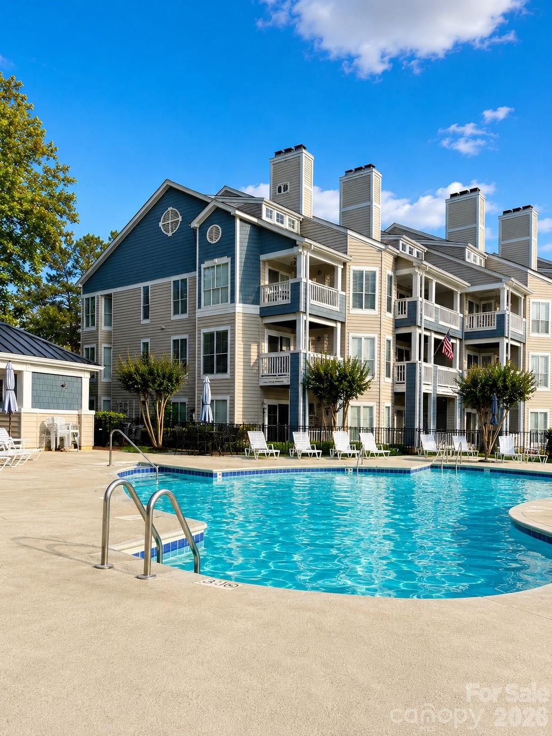 932 Southwest Drive