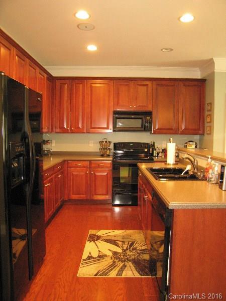 Madison Green - Residential