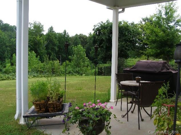 Madison Green - Residential