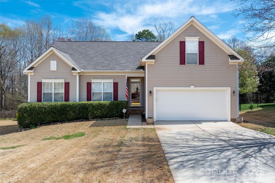 Welcome to this beautifully designed four-bedroom Indian Land home. The home features an open floor plan that blends style and functionality. The spacious primary bedroom and ensuite bath with double sinks and garden tub are on the main floor, as are two secondary bedrooms and a full bath. The great room features a gas fireplace, LVP flooring, and overlooks the private wooded backyard. The kitchen includes a dining area, stainless steel appliances, ample countertops, a gas cooktop and pantry. The screened porch is ideal for entertaining, relaxing and enjoying the upgraded spacious backyard. Upstairs you will find a large private bonus/bedroom. The location is conveniently located minutes from shopping, dining, entertainment and medical facilities.