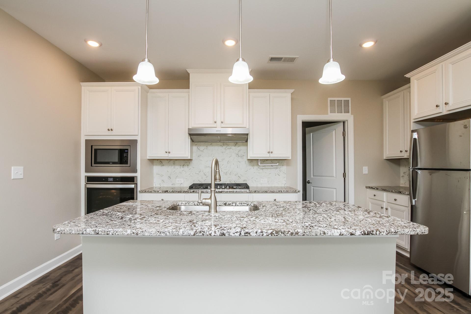 Kellswater Bridge - Residential Lease