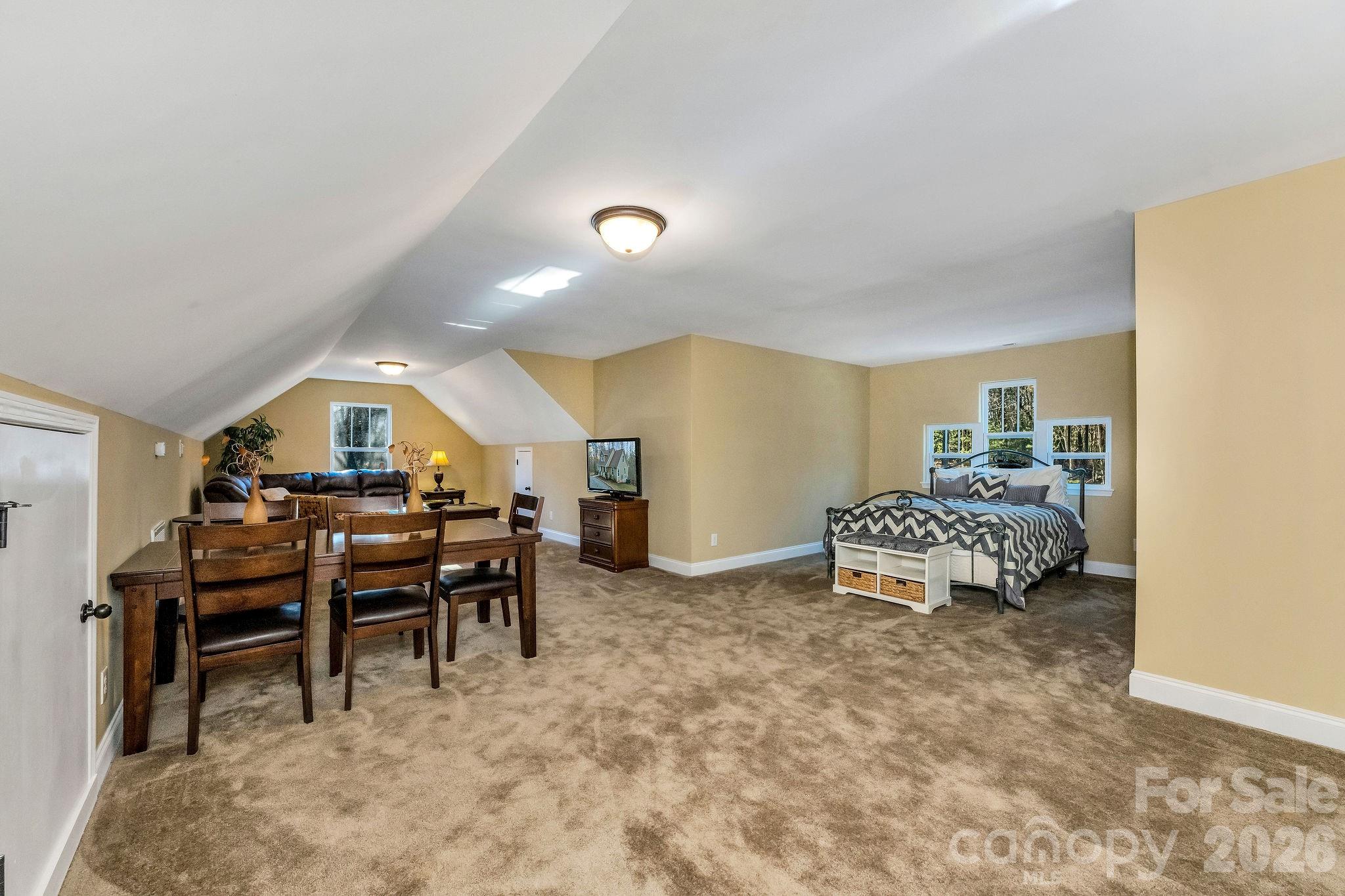 Roaring River Farms - Residential