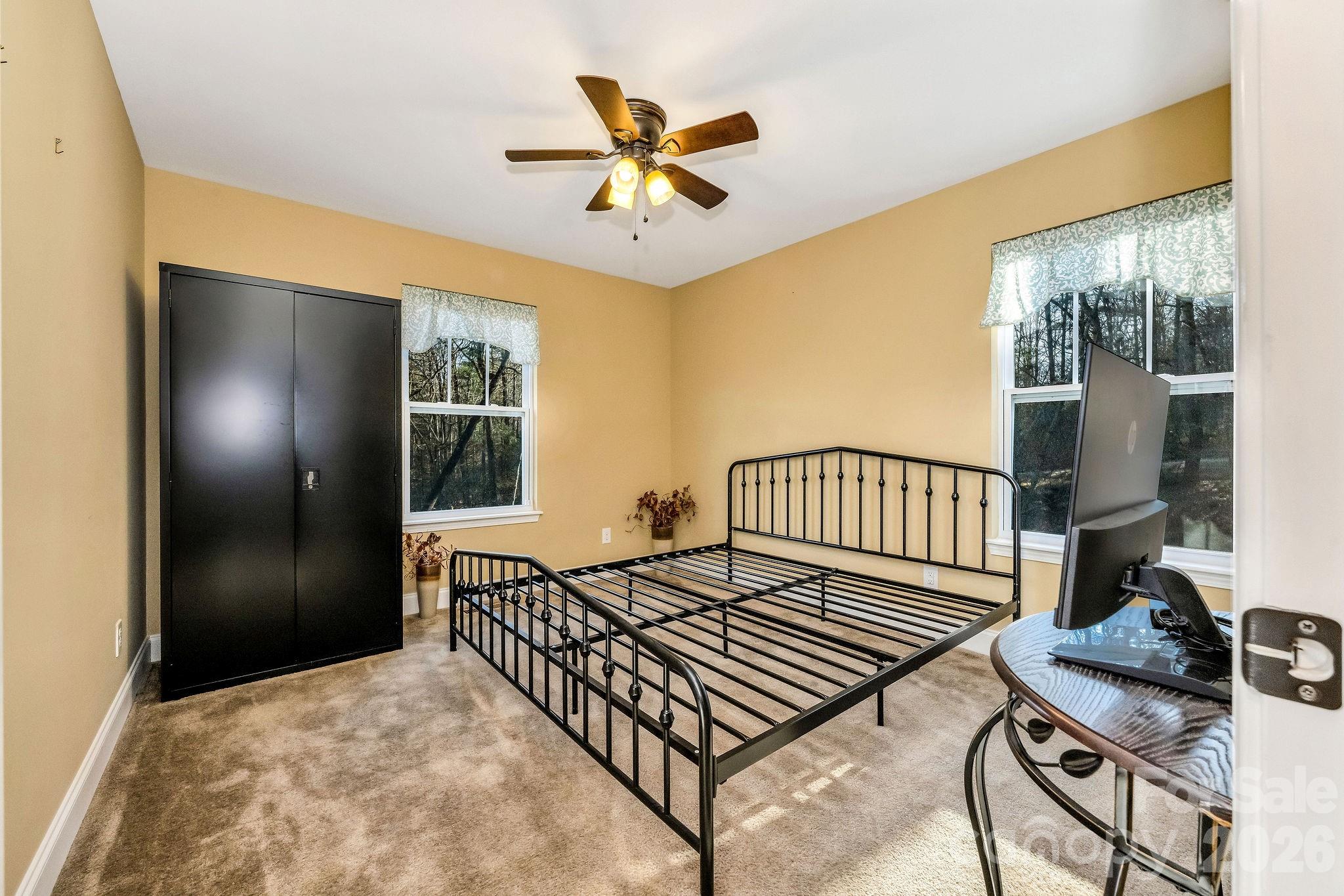 Roaring River Farms - Residential