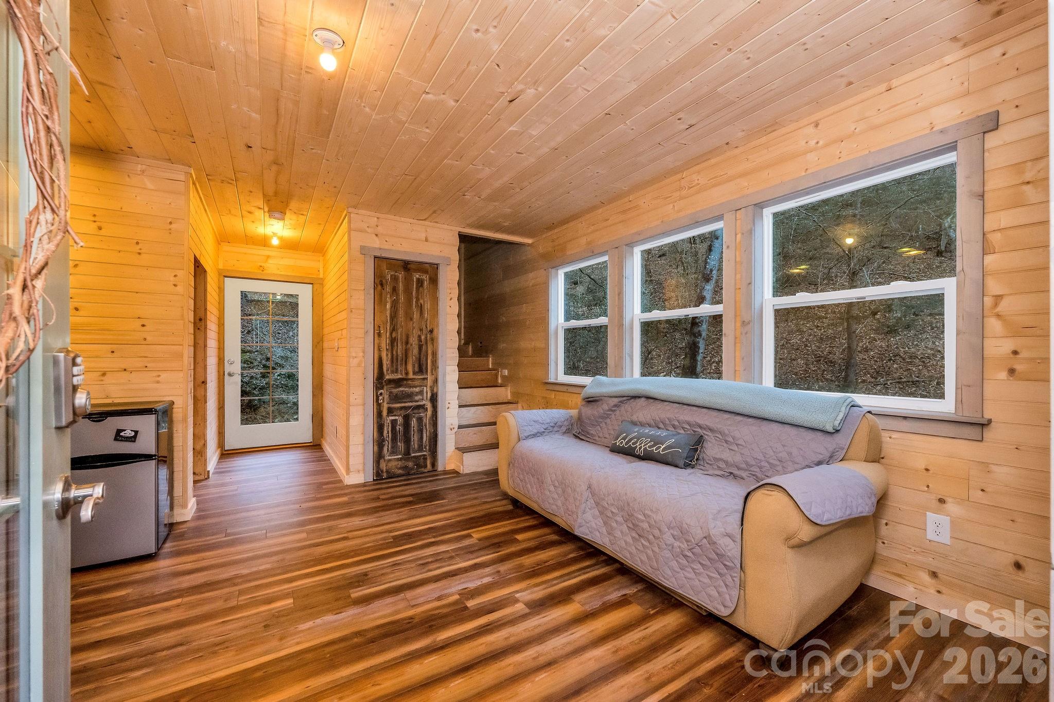 Roaring River Farms - Residential