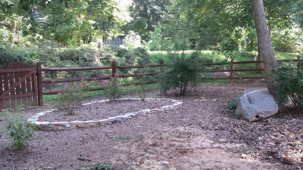 bradfield farms - Land