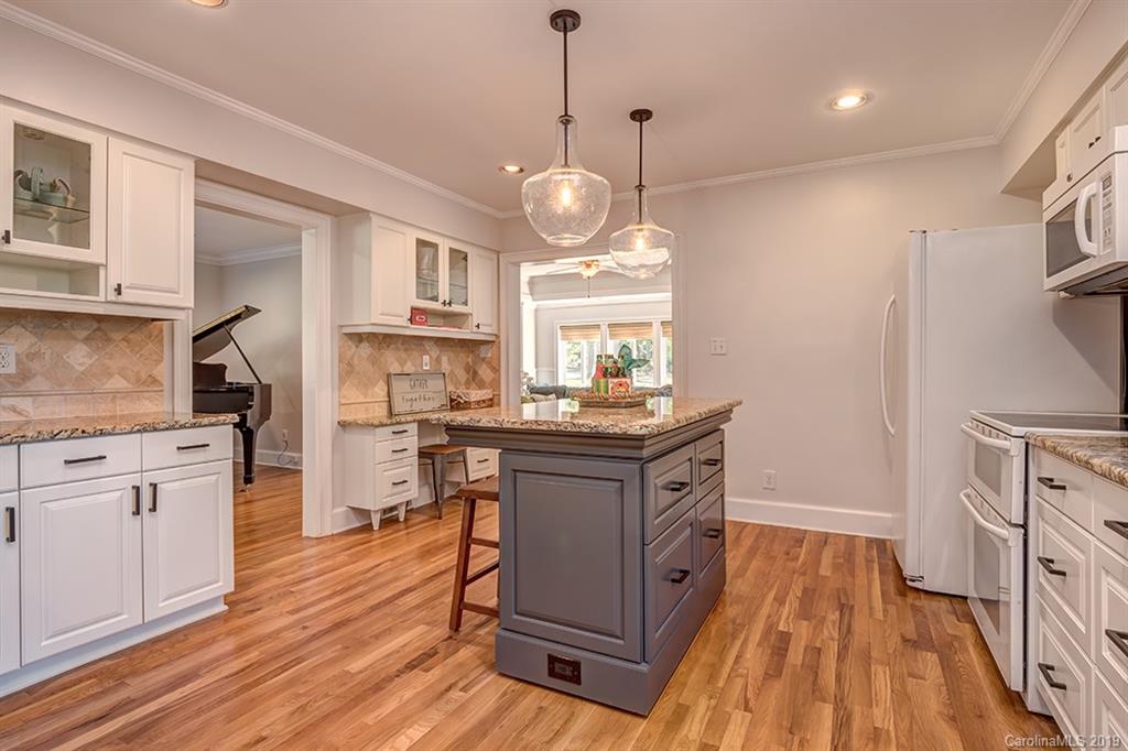 Sherwood Forest - Residential