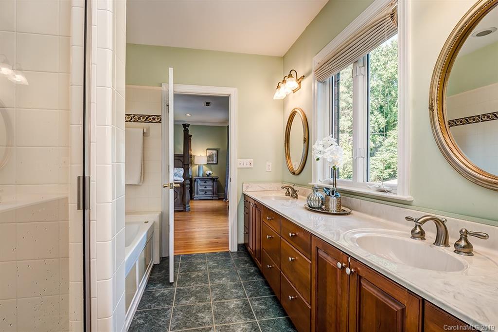 Sherwood Forest - Residential