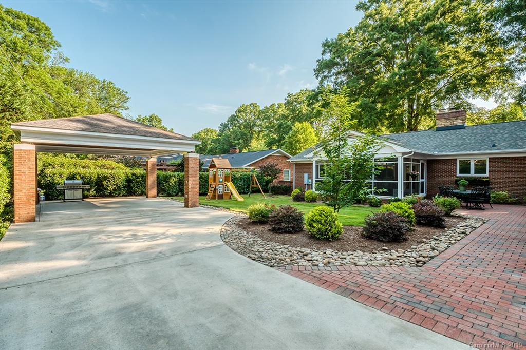 Sherwood Forest - Residential