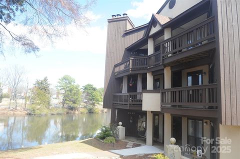 8149 Cedar Glen Drive 8149 Charlotte NC 28212