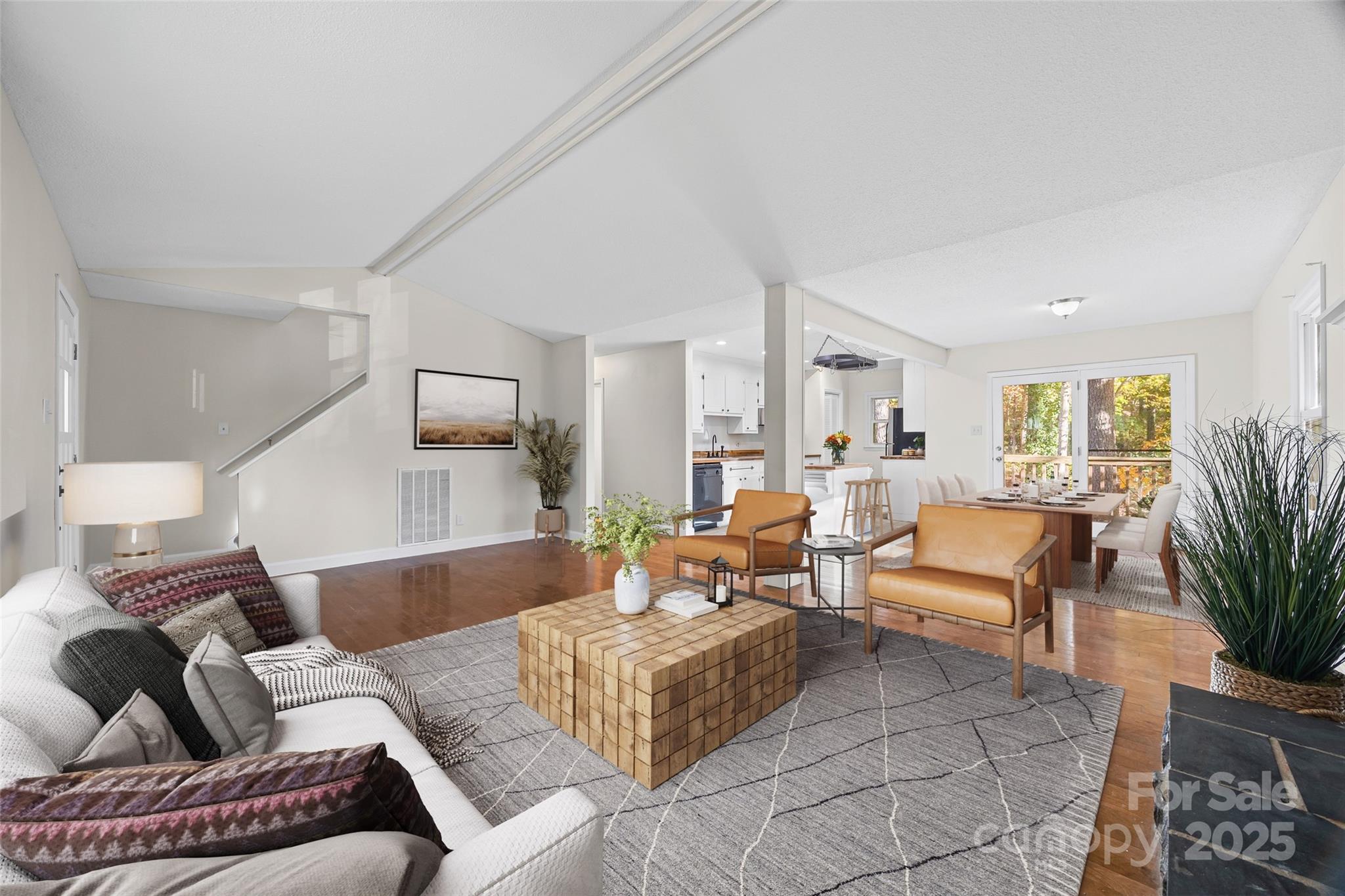 Tega Cay - Residential