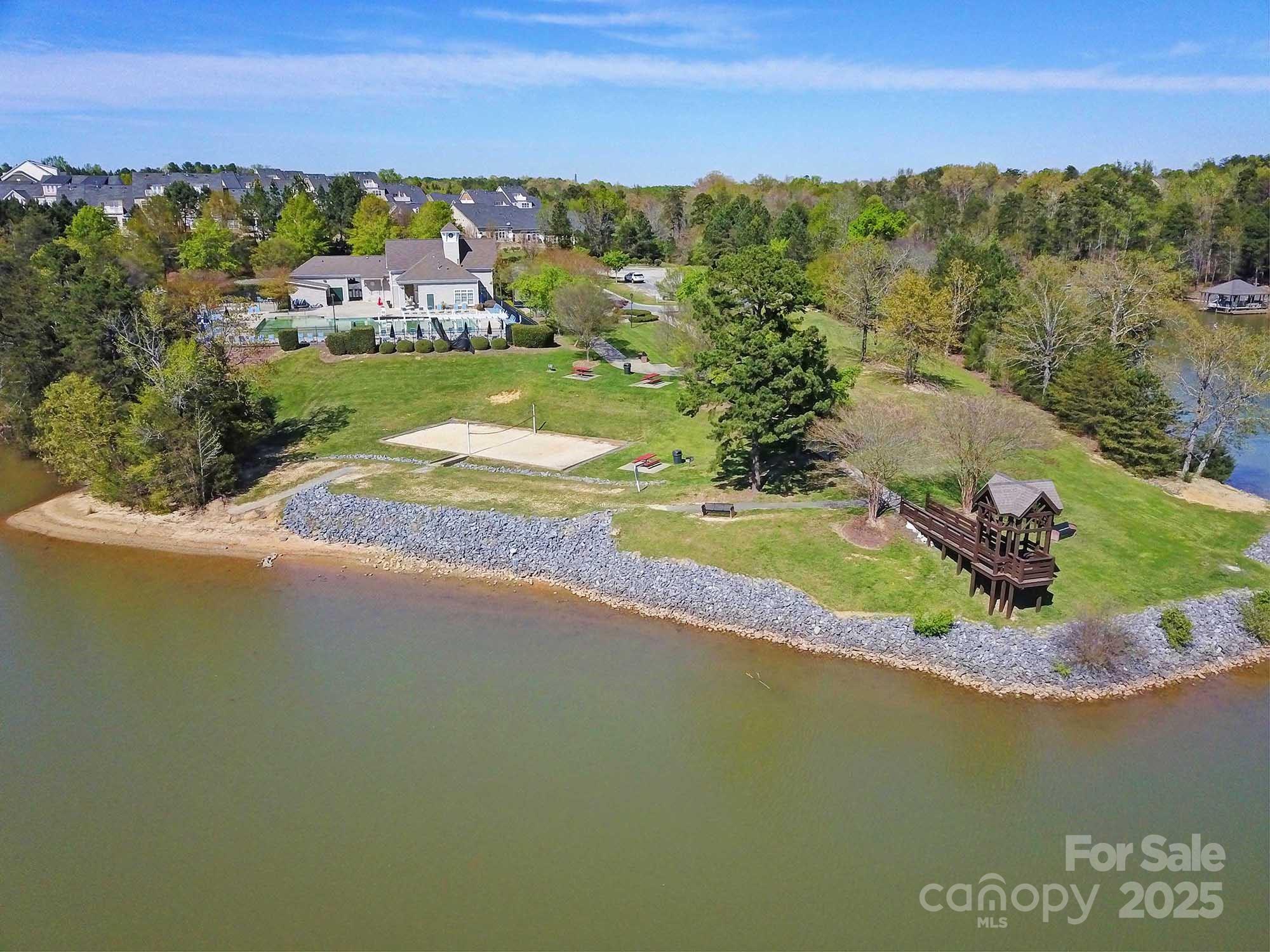 Tega Cay - Residential