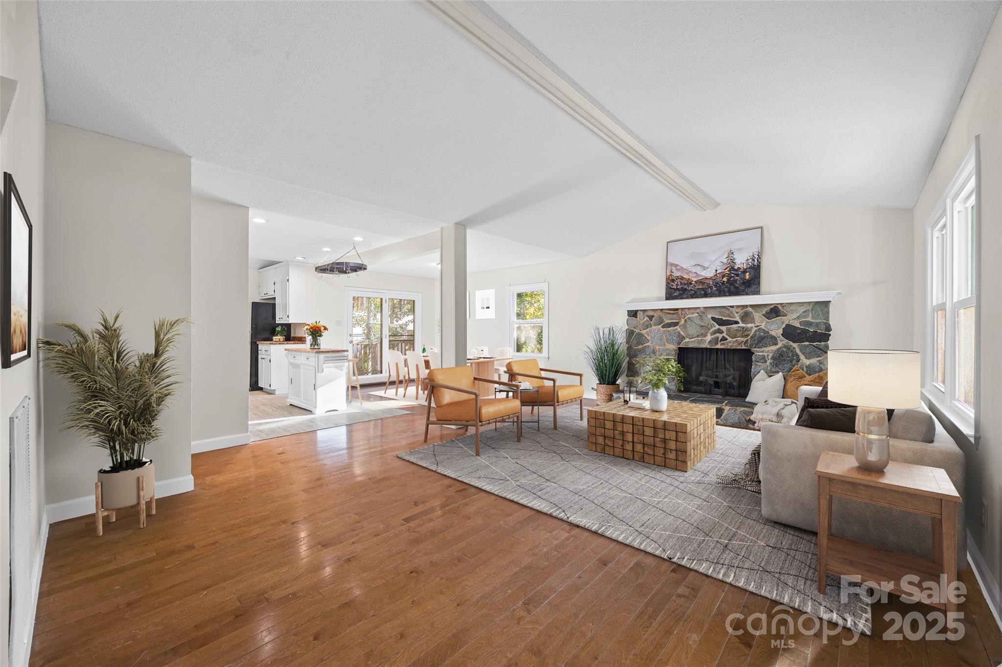 Tega Cay - Residential