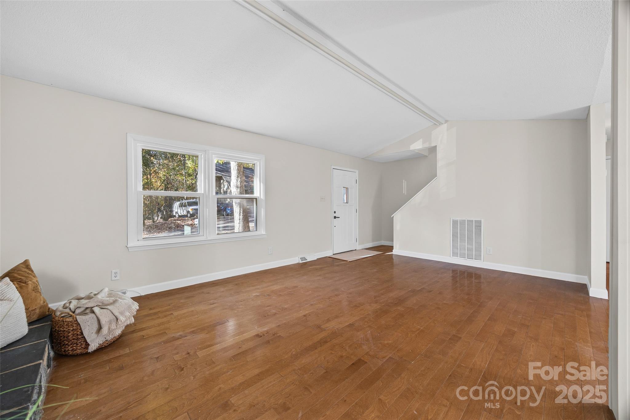 Tega Cay - Residential