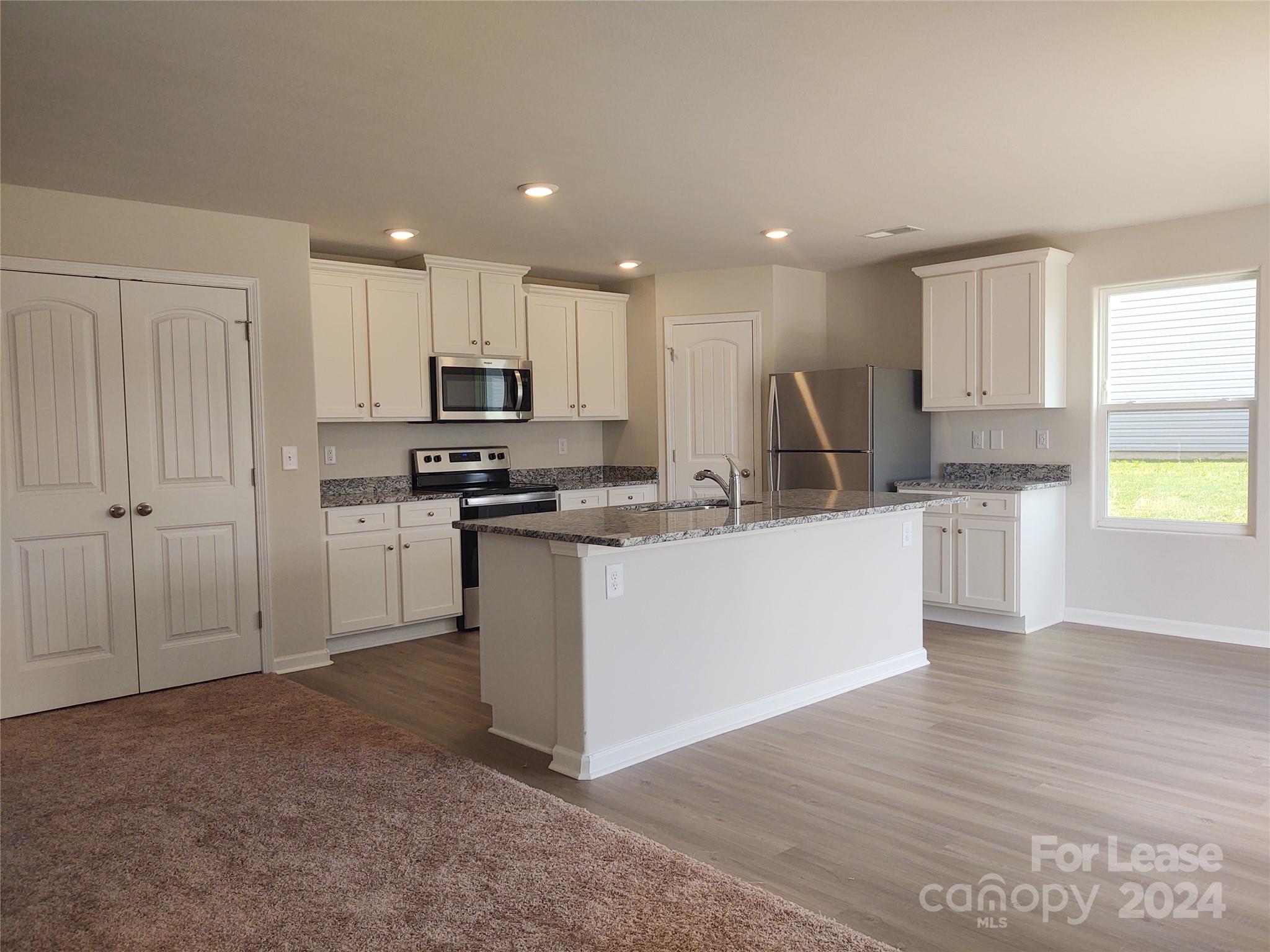 Stagecoach Station - Residential Lease