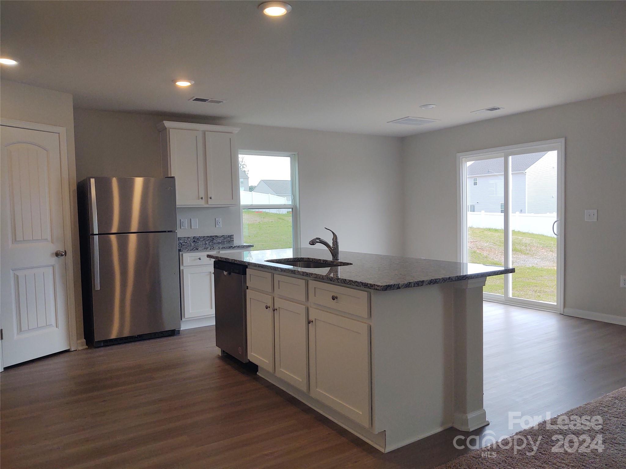 Stagecoach Station - Residential Lease