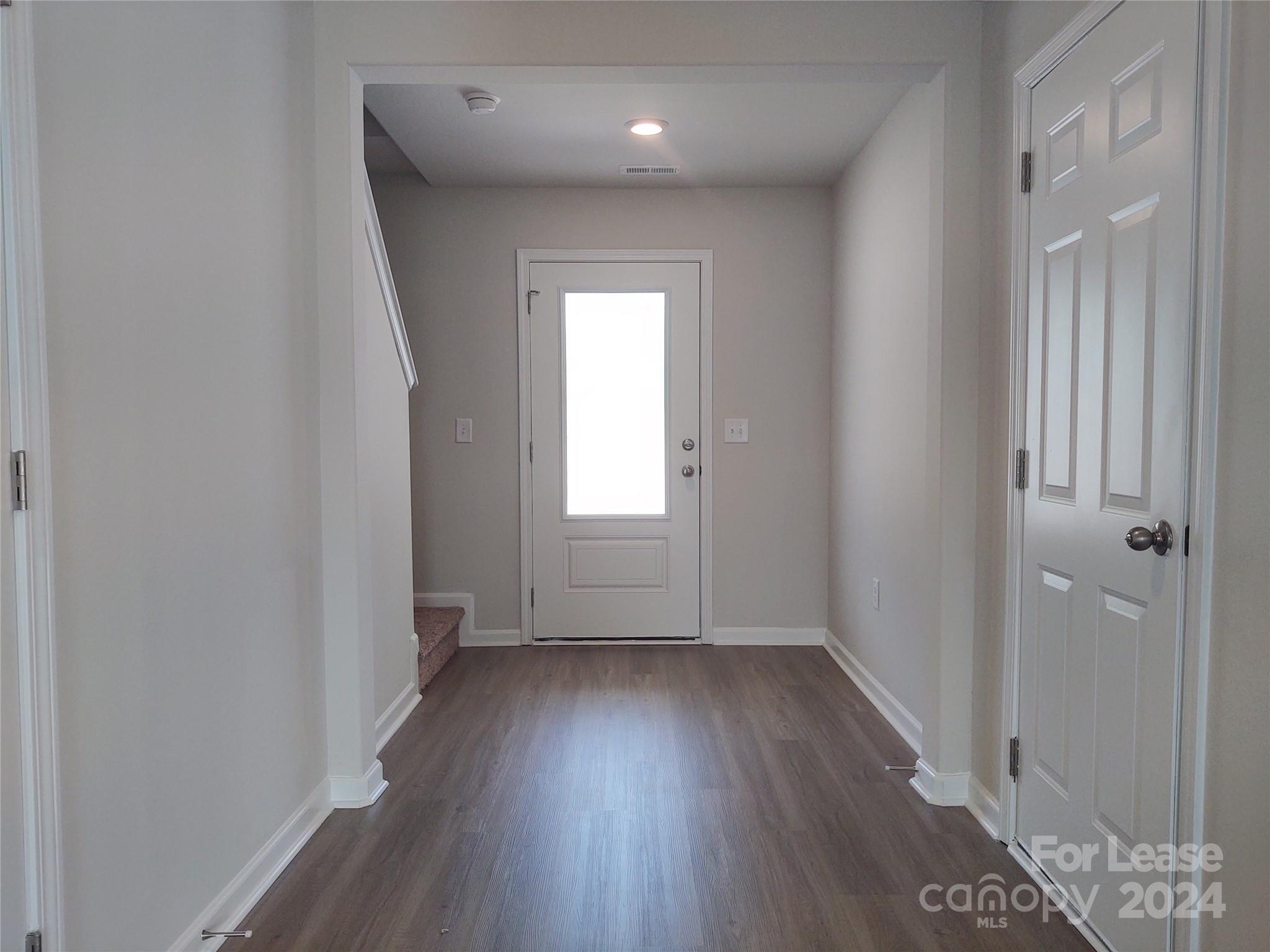 Stagecoach Station - Residential Lease