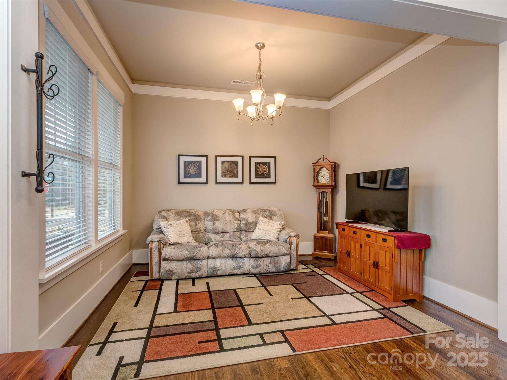 1055 Ridge Runner Road