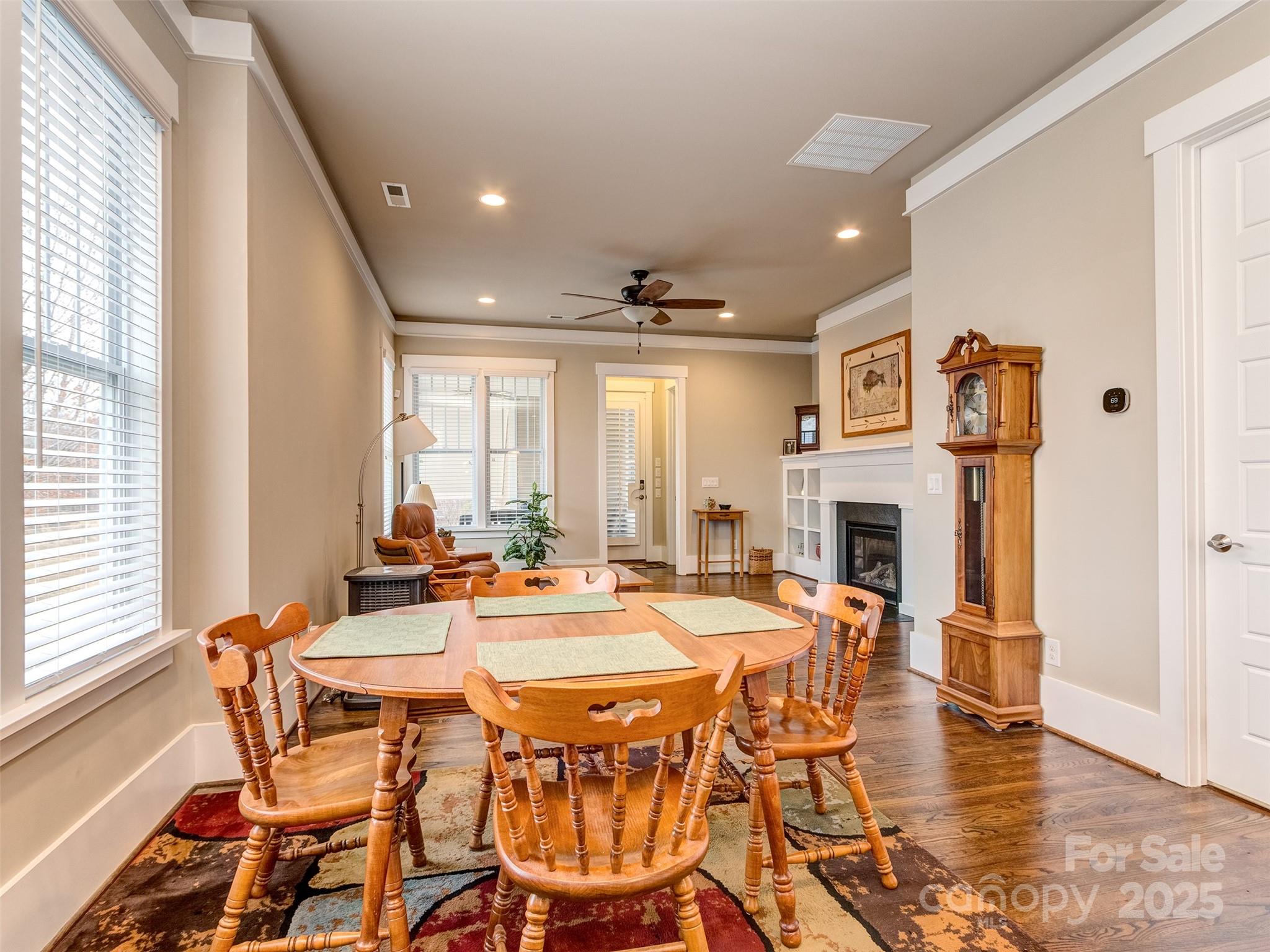 Riverwalk - Residential