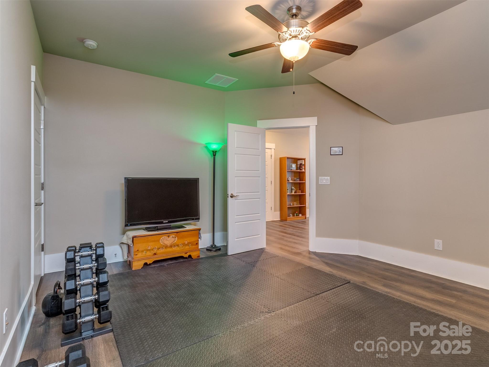 Riverwalk - Residential