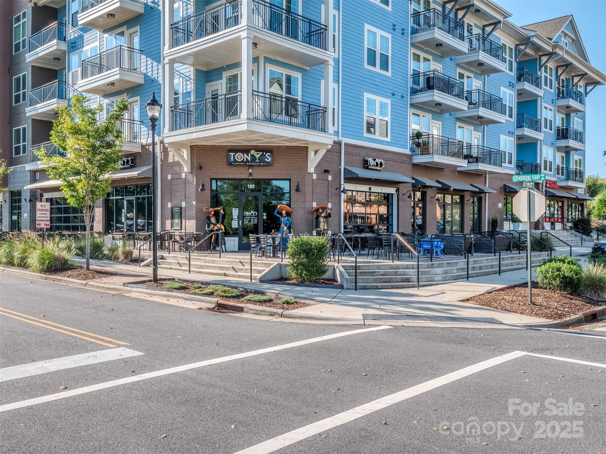 Riverwalk - Residential