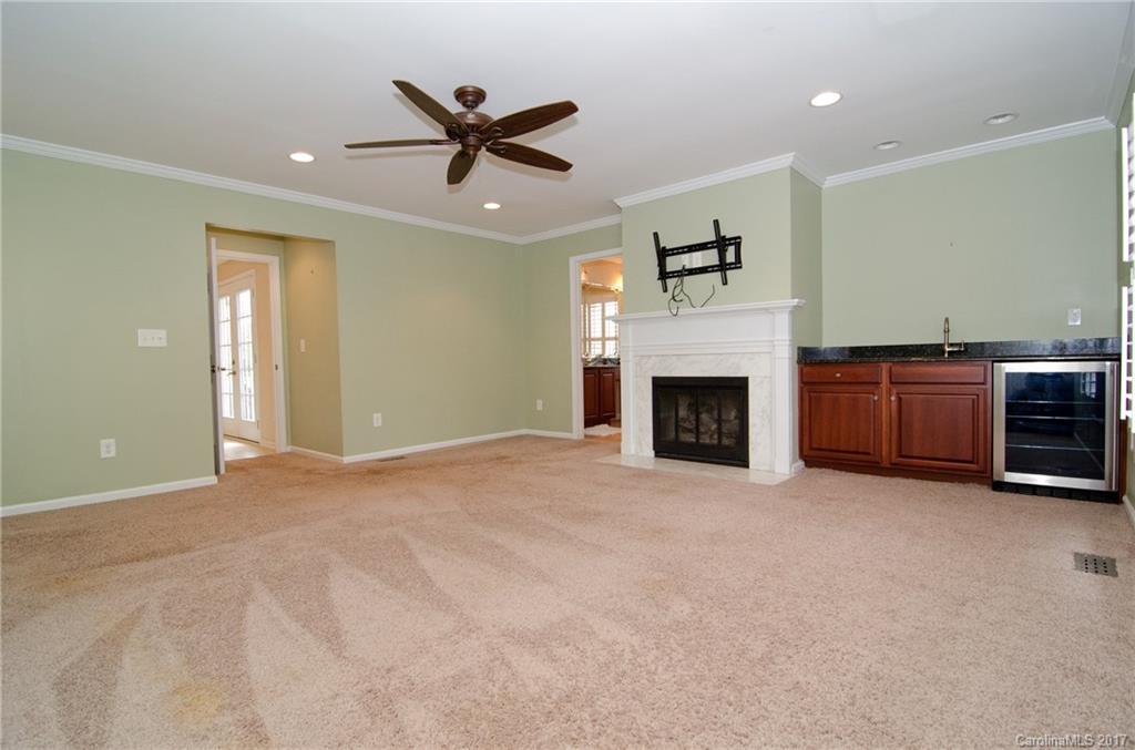 River Hills - Residential