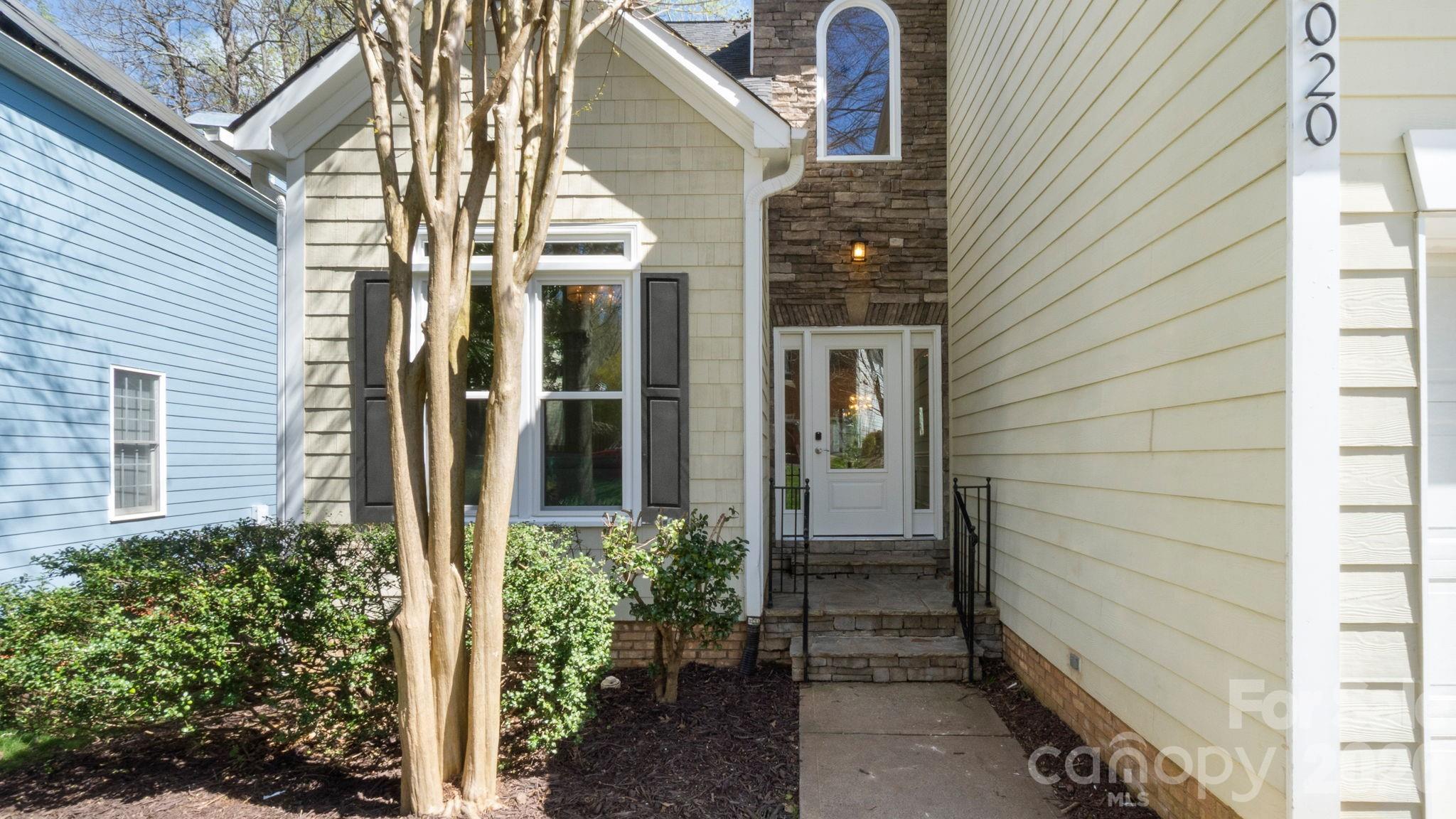 2020 Sablewood Drive