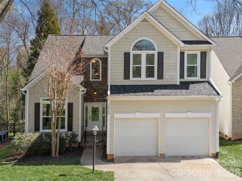 Photo of 2020 Sablewood Drive, Charlotte, NC 28205 (MLS # 4356478)