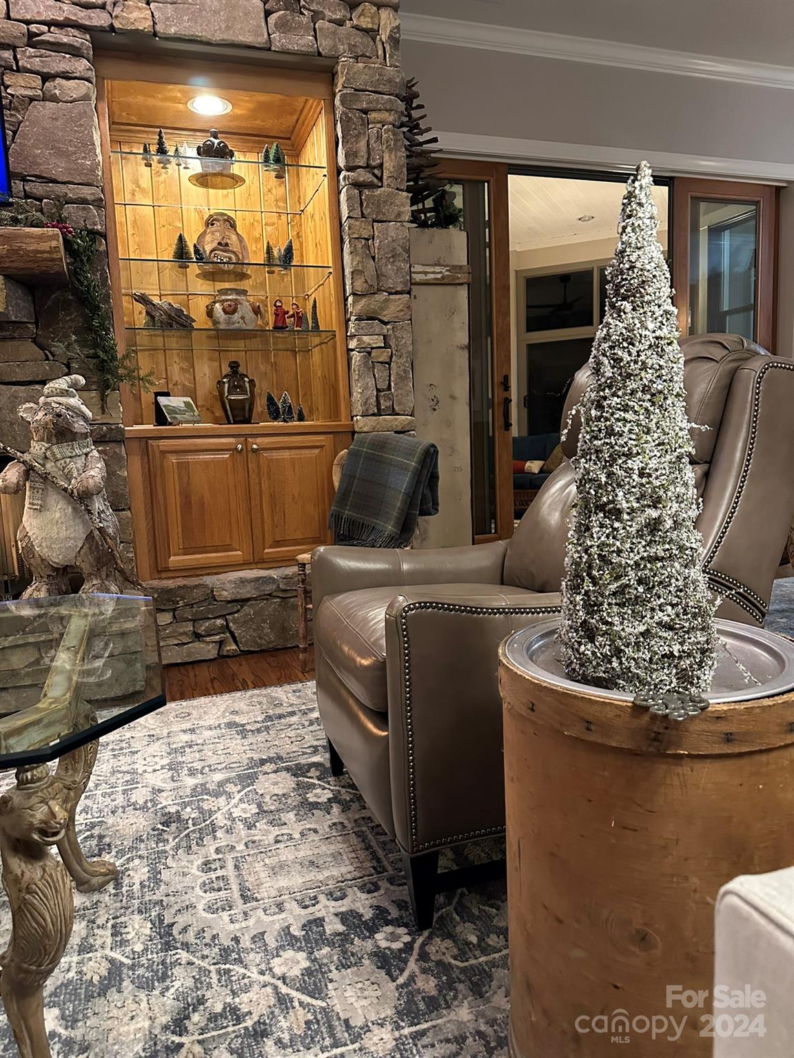 Austin View Villas - Residential