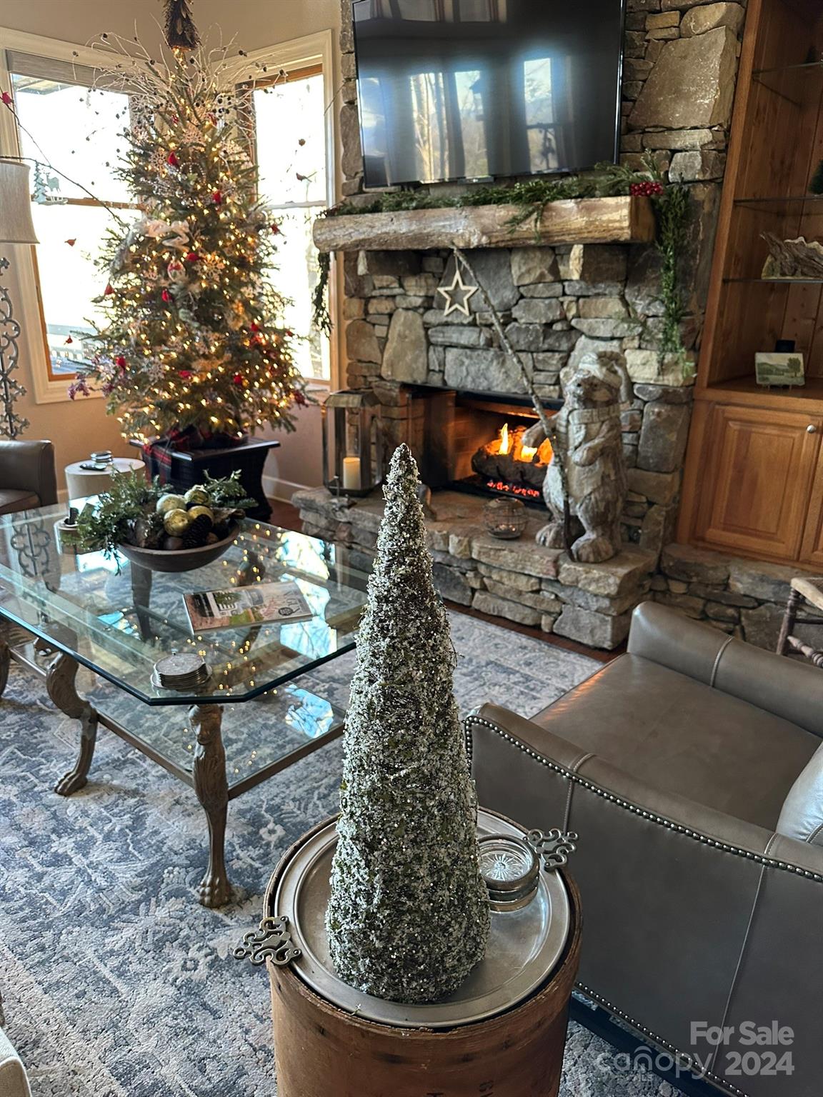 Austin View Villas - Residential