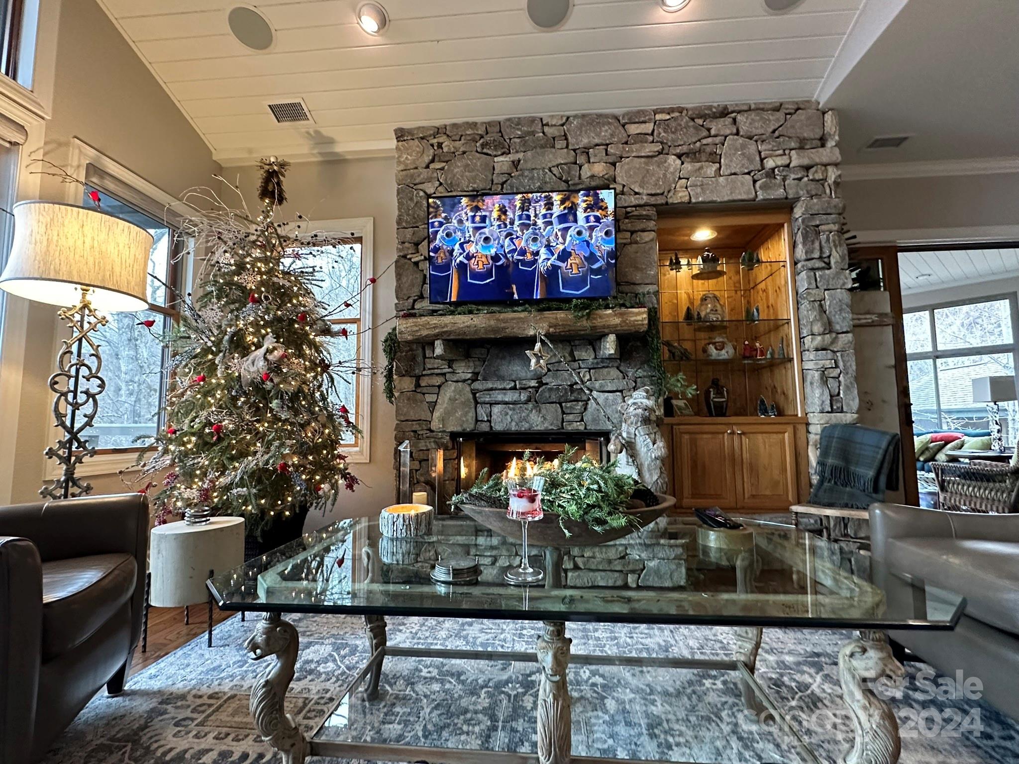 Austin View Villas - Residential