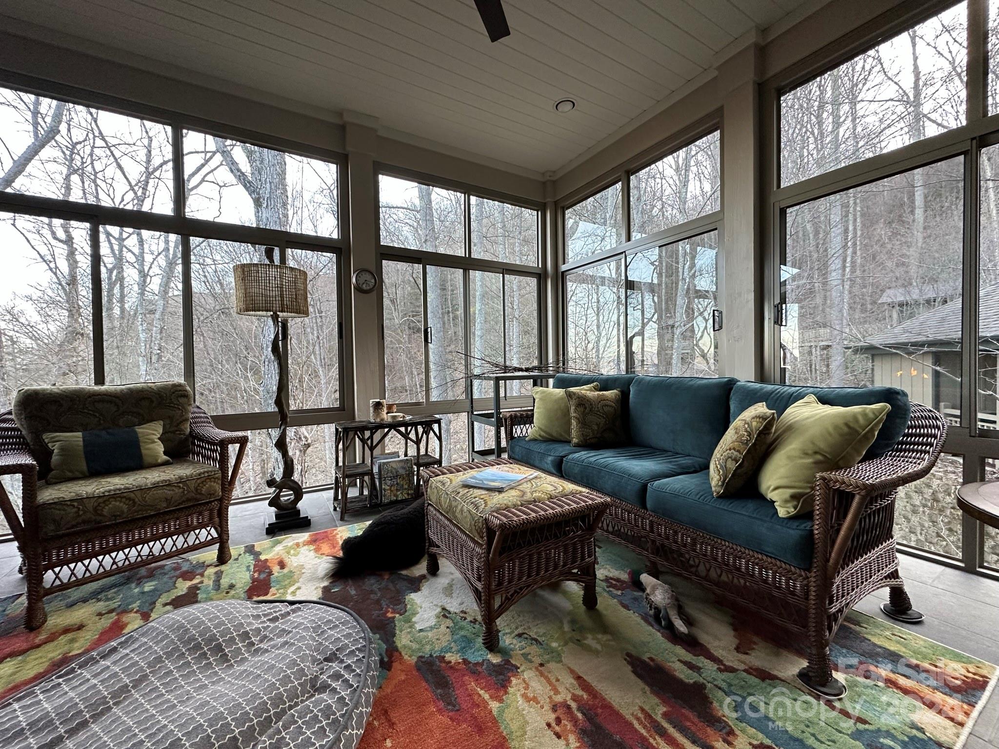 Austin View Villas - Residential