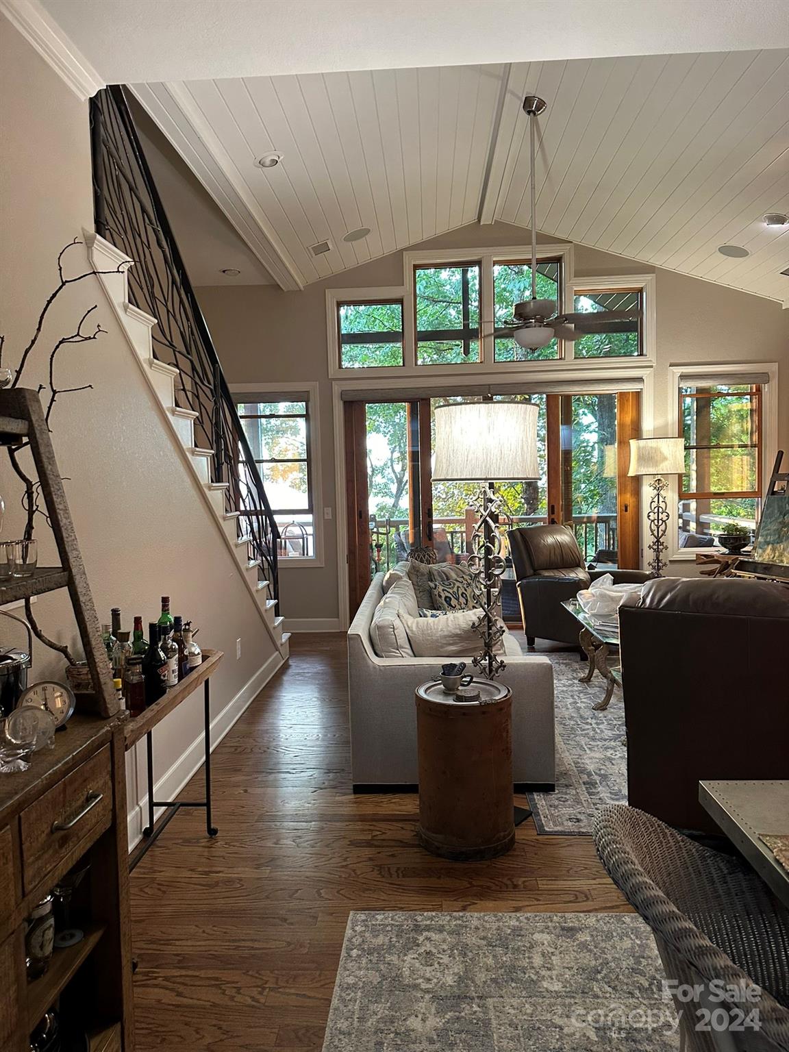 Austin View Villas - Residential